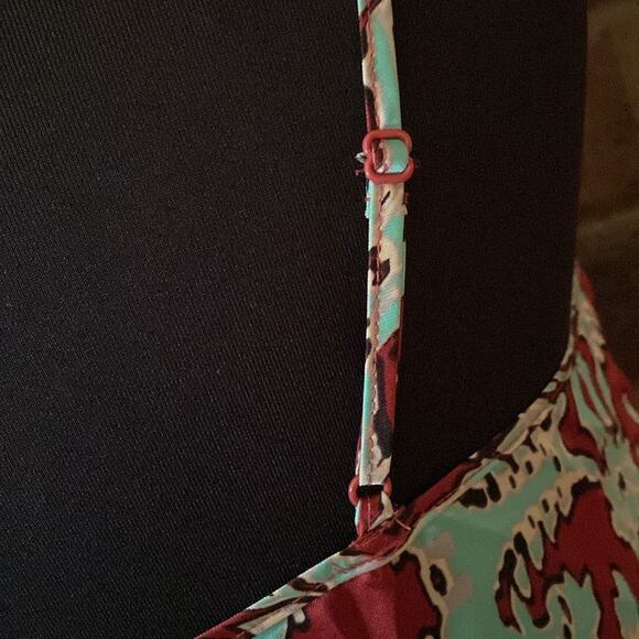 The Limited wine red and turquoise Paisley print slinky camisole tank tunic top - Picture 5 of 7